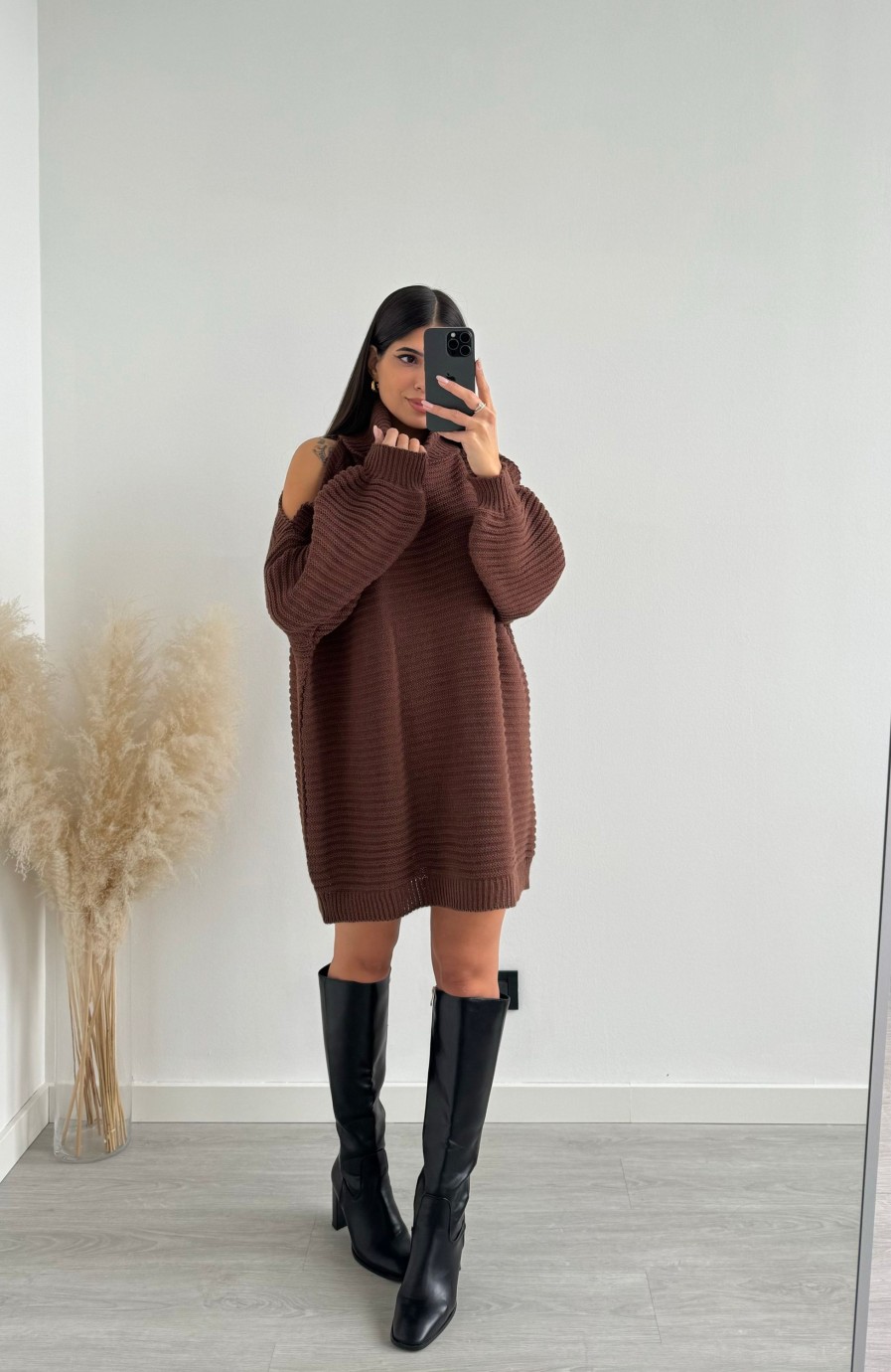 Vestiario Musthave33 | Pullover Oversize Con Spalle Scoperte Caffe